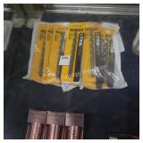4/3pks dewalt 3/8ï¿½ drill bits (display)