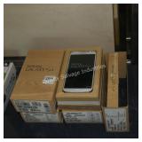 4 samsung galaxy phones - not tested (display)