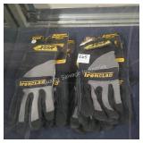 4 sz sm ironclad gloves (display)