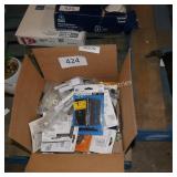 ctn of asst hinges