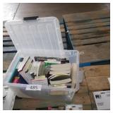 tote w lid of asst books