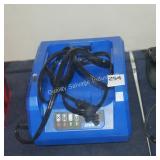 kobalt 40v charger (display)