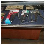 3 arrow staplers (display)