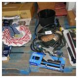 1/2 skid outdoor lot