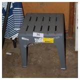 plastic end table