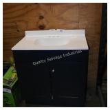 30ï¿½ vanity w top
