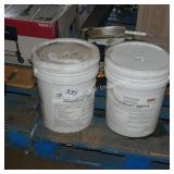 2 cans carbon bond