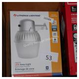 led area light