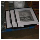 3 picture frames