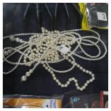 3pc pearls (display)