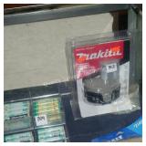 makita 14.4 battery (display)