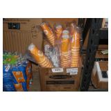 8/20ct 20oz cups & asst plastic ware
