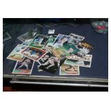 20 asst collectable baseball cards (display)