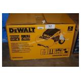 dewalt 4.5g air compressor