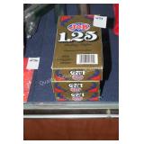 3 job 24ct 1.25 rolling papers (display)