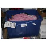 tote of asst sz clothes