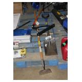 2 garden tools