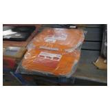 2 16l bbq prep tub w/locking lid collapsable