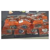 12-10pk daddario guitar picks (display)