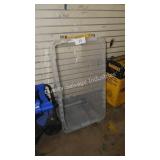 tote w/ wheels