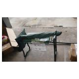 garden kneeler