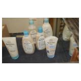 6 aveeno baby bath/lotion (display)