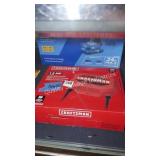craftsman battery charger/maintainer (display)