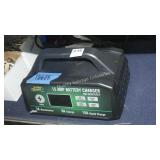 battery tender battery charger (display)