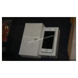 2 i-phones - not tested (display)