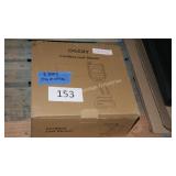 cordless leaf blower (2 batts&chg in office)