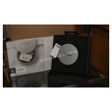 bose noise masking sleep buds (display)