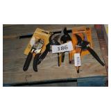 4 fiskars pruners