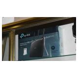 NEW wireless dual band router (display)