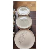 47 Dinner Plates Taylor Smith & Taylor Windemere