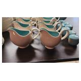 Gravy Boats Salt Pepper Shakers +++