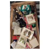 Christmas Ornaments Hallmark Enesco Lamp Figurine