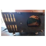 Vintage Metal TV Light with painted scene