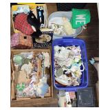 Misc Fishing Reels Puzzles Figurines ++