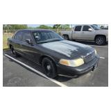 2000 Crown Victoria