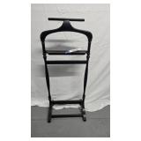 Butler Wood Valet Stand 42"