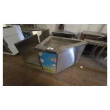 Stainless steel cafeteria serving station/counter