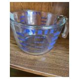 Pyrex measuring cup