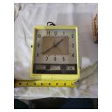 Vintage Lux wall clock