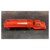 DIECAST TOOTSIETOY GREEN 1942 INTERNATIONAL K5