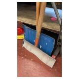 Shovels and Hole Digger