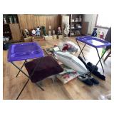2 plastic Television trays & miscellaneous itemsï¿½