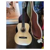 Silver tone Classic Guitar & case