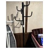 Black metal coat rack