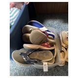Lot assorted sandals