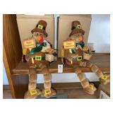 2 Avon plush sitting turkeys